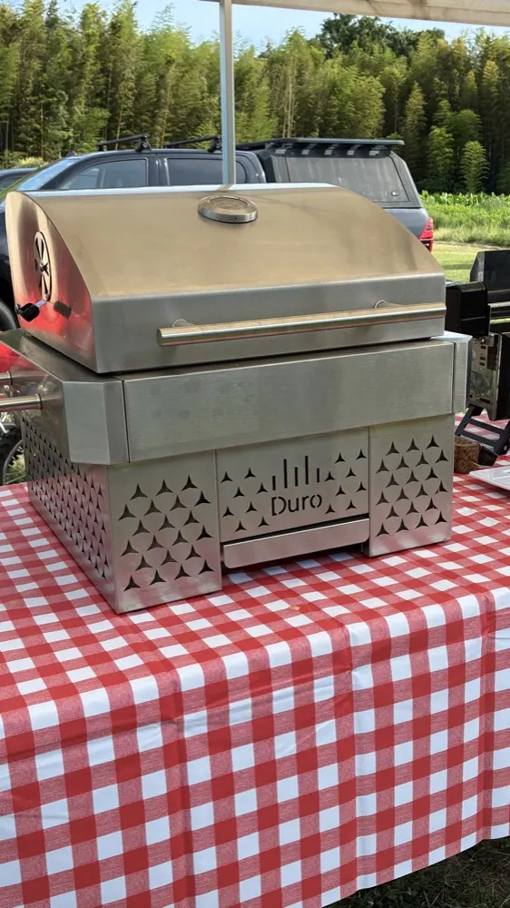 貸し出すステンレスのBBQグリル
